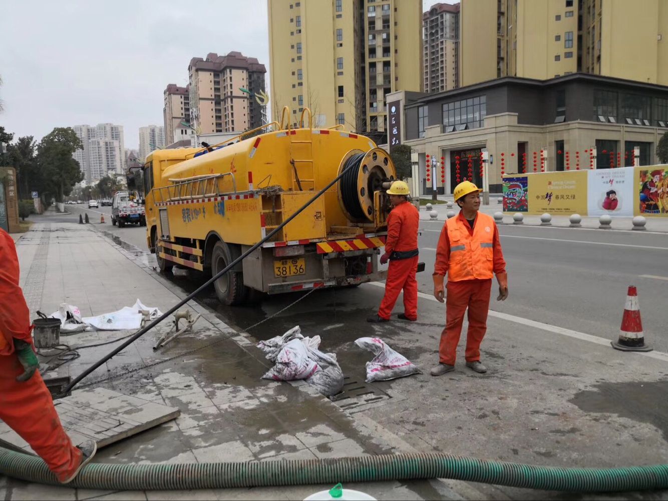 彝良排污管道清淤-管道清洗